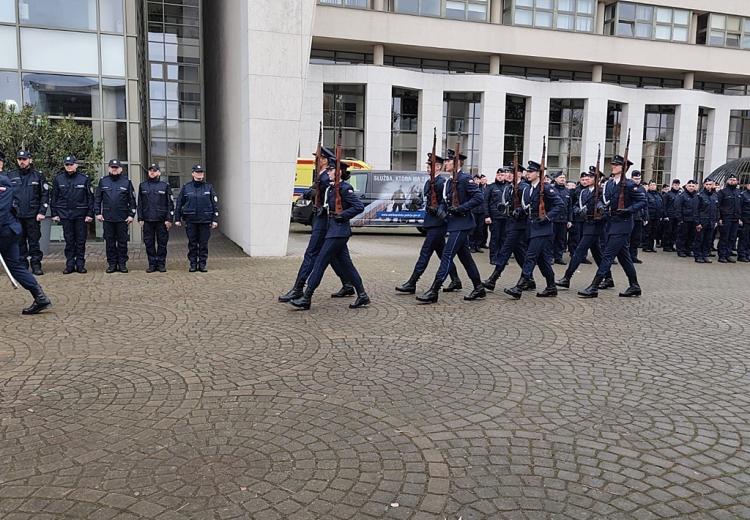 test sprawności fizycznej do służby w Policji