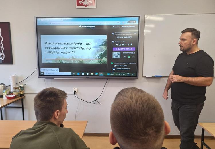 Czy konflikt może być rozwiązany pokojowo?